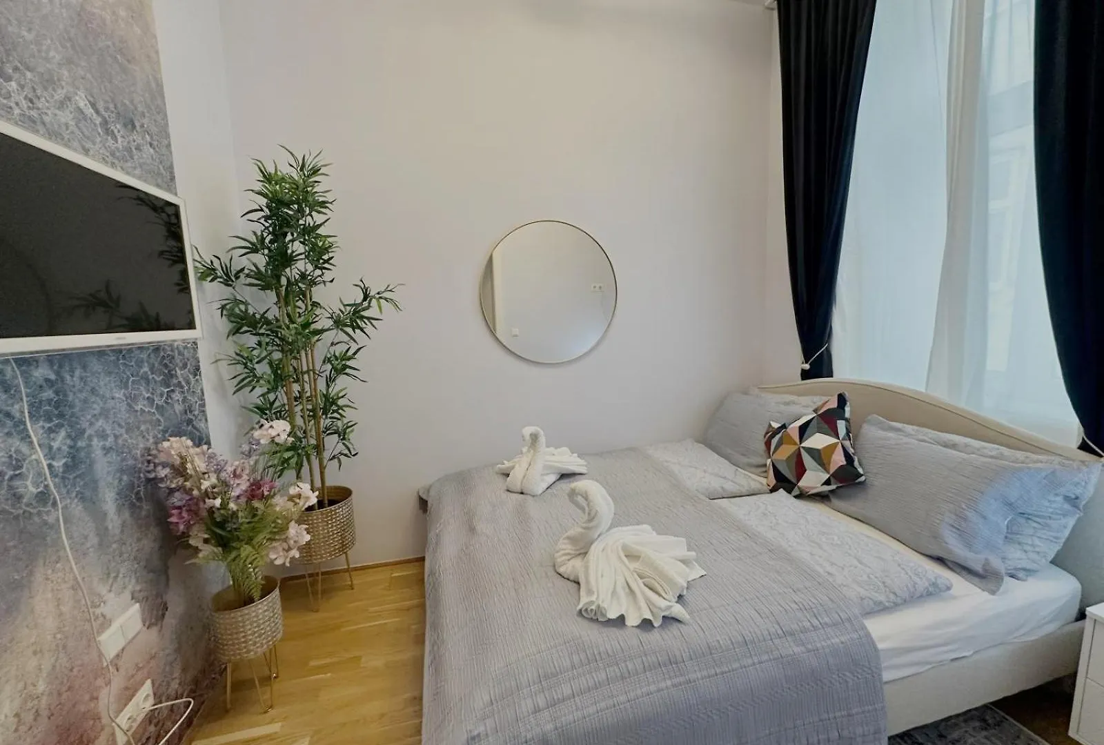 Apartment 2 Zimmer Wohnung Nahe Prater Vienna